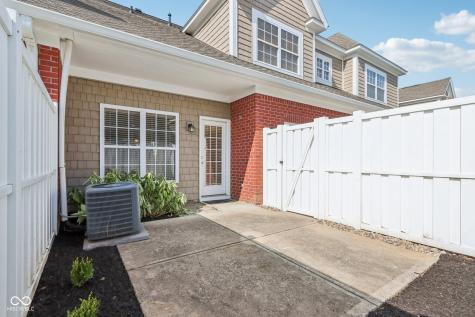 1355 Middlebury Drive Westfield IN 46074