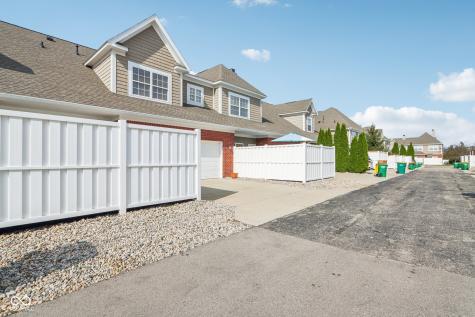 1355 Middlebury Drive Westfield IN 46074