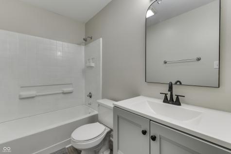 2324 N Alabama Street Indianapolis IN 46205