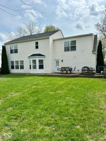 6932 Thousand Oaks Lane Indianapolis IN 46214