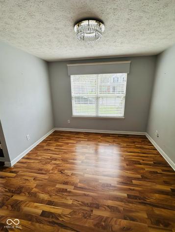 6932 Thousand Oaks Lane Indianapolis IN 46214