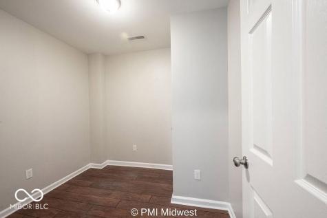 1437 S East Street Indianapolis IN 46225