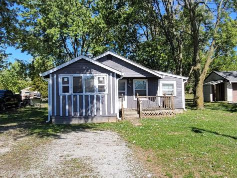 1014 E 7th Street Greenfield IN 46140