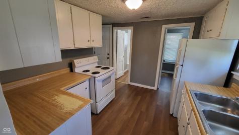 1014 E 7th Street Greenfield IN 46140