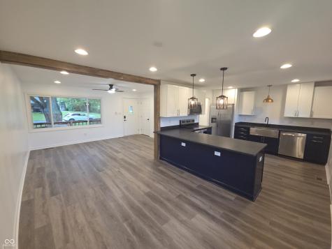 10735 Vali Drive Carmel IN 46280