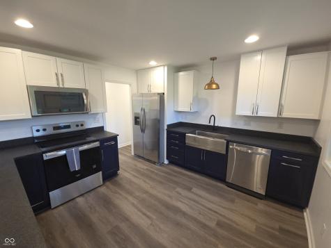 10735 Vali Drive Carmel IN 46280