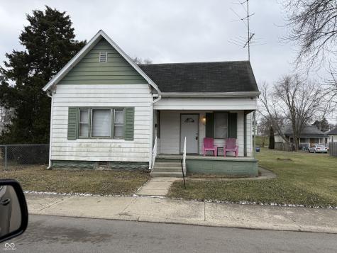 713 Indiana Avenue Shelbyville IN 46176