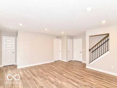 6886 Sunstone Place Carmel IN 46033
