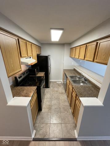 8536 Hague Road Indianapolis IN 46256