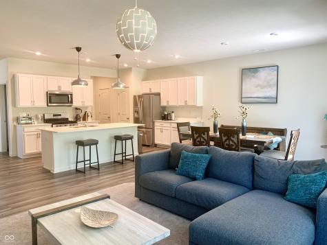 13428 Dewpoint Lane Fishers IN 46037
