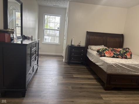 7621 Orchard Village Drive Indianapolis IN 46217