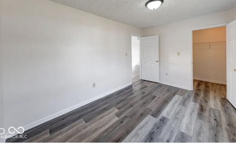 7621 Orchard Village Drive Indianapolis IN 46217