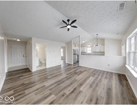 7621 Orchard Village Drive Indianapolis IN 46217