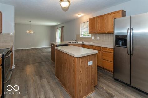 10686 Trailwood Drive Fishers IN 46038