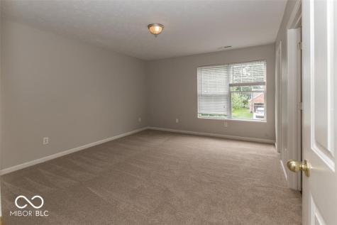 10686 Trailwood Drive Fishers IN 46038