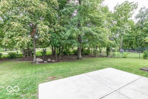 10686 Trailwood Drive Fishers IN 46038