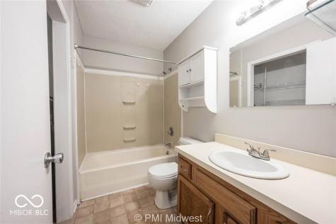 5611 N Rural Street Indianapolis IN 46220