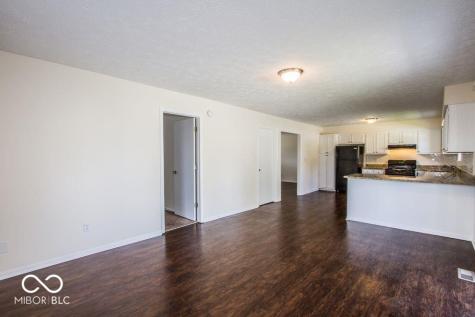 3281 Cherry Lake Lane Indianapolis IN 46235