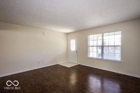 3281 Cherry Lake Lane Indianapolis IN 46235