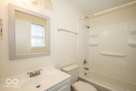 3281 Cherry Lake Lane Indianapolis IN 46235