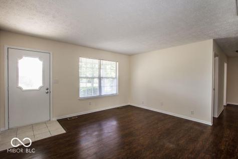 3281 Cherry Lake Lane Indianapolis IN 46235