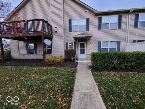 481 Villa Meadow Drive Avon IN 46123