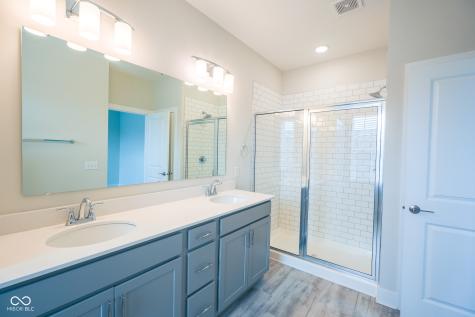 537 Steinbeck Place Carmel IN 46032