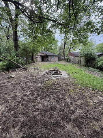 10633 Central Avenue Indianapolis IN 46280