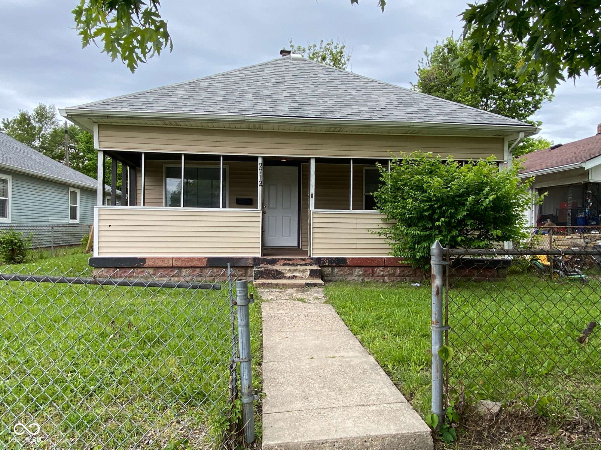 2712 Columbia Avenue Indianapolis IN 46205