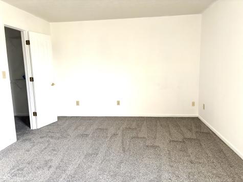 11052 Oakspring Drive Indianapolis IN 46239