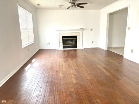 11052 Oakspring Drive Indianapolis IN 46239