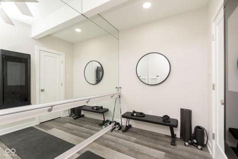 429 W 86th Street Indianapolis IN 46260