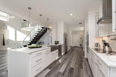429 W 86th Street Indianapolis IN 46260