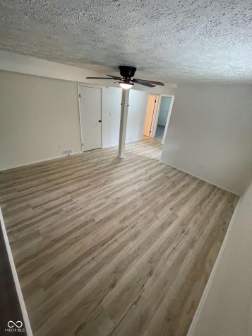 7502 Turnberry Court Indianapolis IN 46237