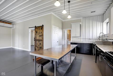 940 W 1090 N Fountaintown IN 46130