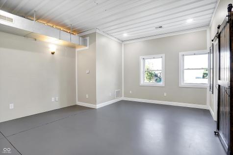 940 W 1090 N Fountaintown IN 46130