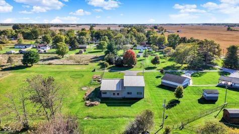 940 W 1090 N Fountaintown IN 46130