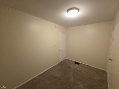 2011 W Kessler Blvd N Drive Indianapolis IN 46222