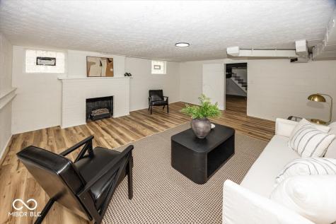 5414 E 10th Street Indianapolis IN 46219