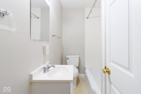 63 S 3rd Avenue Beech Grove IN 46107