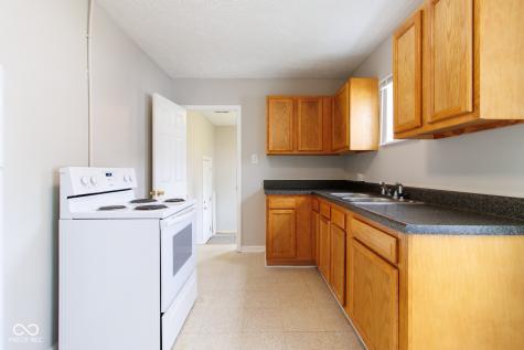 63 S 3rd Avenue Beech Grove IN 46107