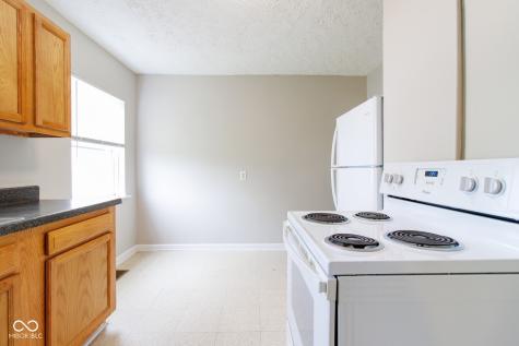 63 S 3rd Avenue Beech Grove IN 46107