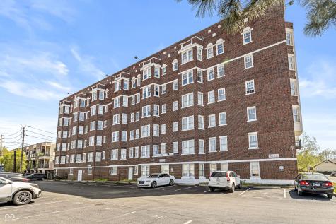 230 E 9th Street Indianapolis IN 46204