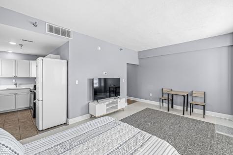 230 E 9th Street Indianapolis IN 46204