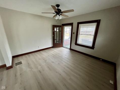 911 N Emerson Avenue Indianapolis IN 46219