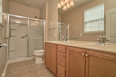 16041 Marsala Drive Fishers IN 46037