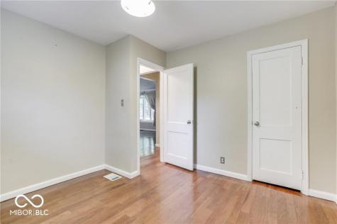 5845 Brouse Avenue Indianapolis IN 46220