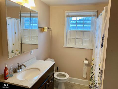 425 W 44th Street Indianapolis IN 46208