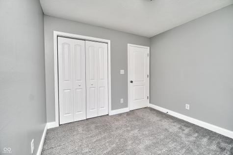 11193 Boston Way Fishers IN 46038