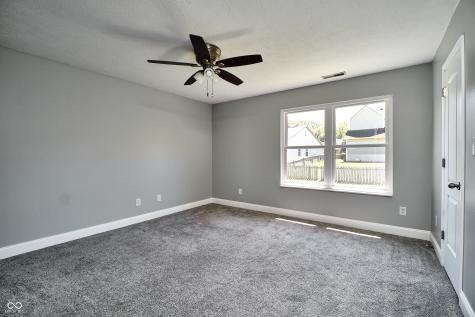 11193 Boston Way Fishers IN 46038